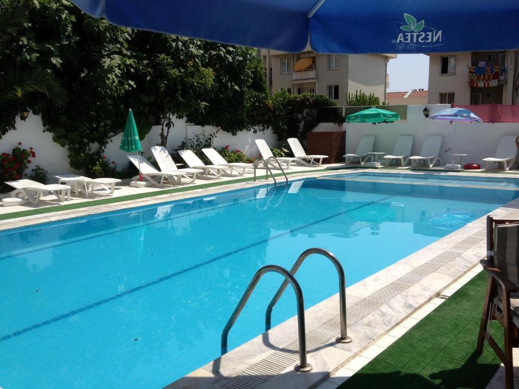 Ayda Hotel Кушадасъ Екстериор снимка